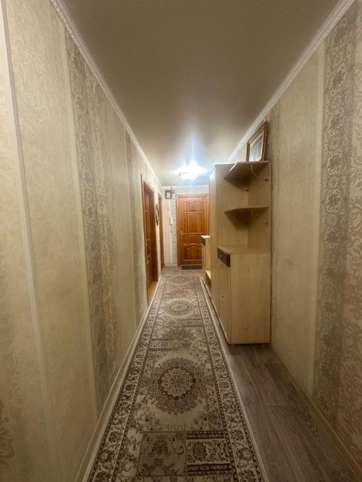 Продам прихожую б/у