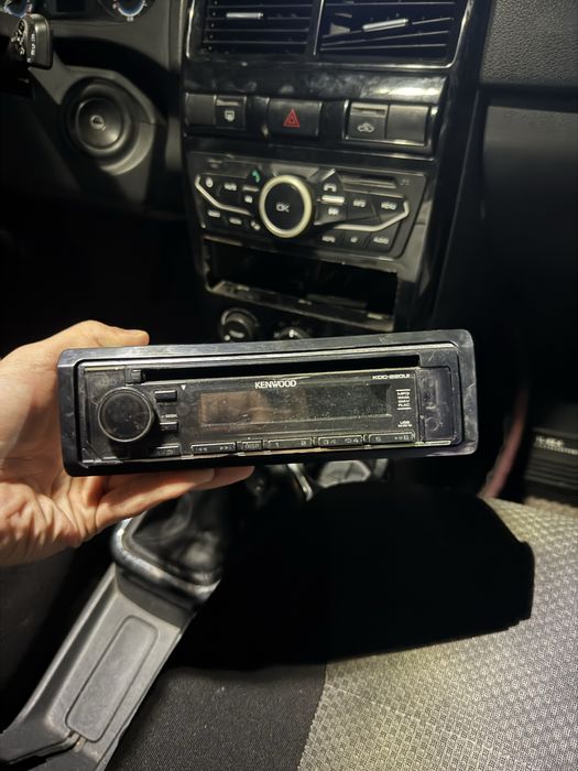 Магнитола Кенвуд