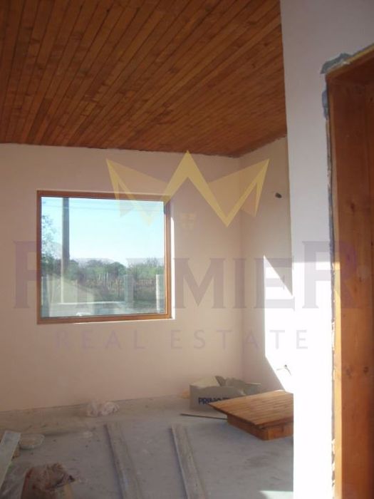 Продава се Къща в с. Селце, Област Добрич - 130 кв.м за 373 €/кв.м - Снимка #6