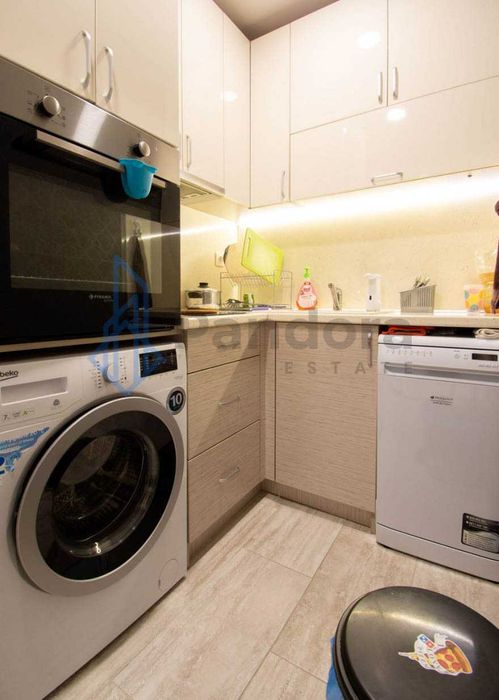 Дава се под наем Двустаен апартамент в София, Горубляне - 64 кв.м за 600 € - Снимка #3