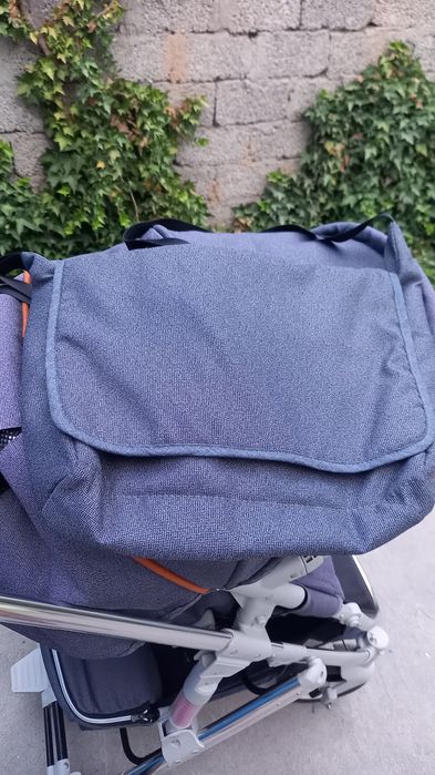 Коляска 2в1, люлька и прогулочная коляска