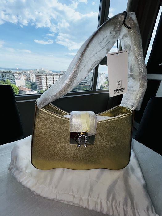 чанта Furla златист цвят  естествена кожа