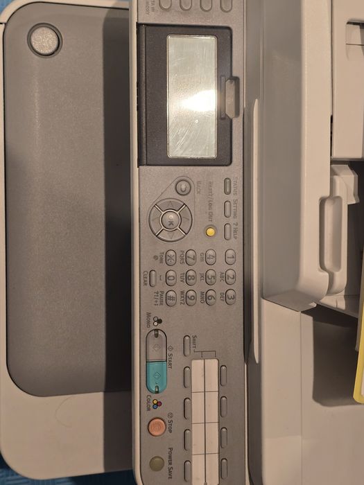 Imprimantă multifuncțională