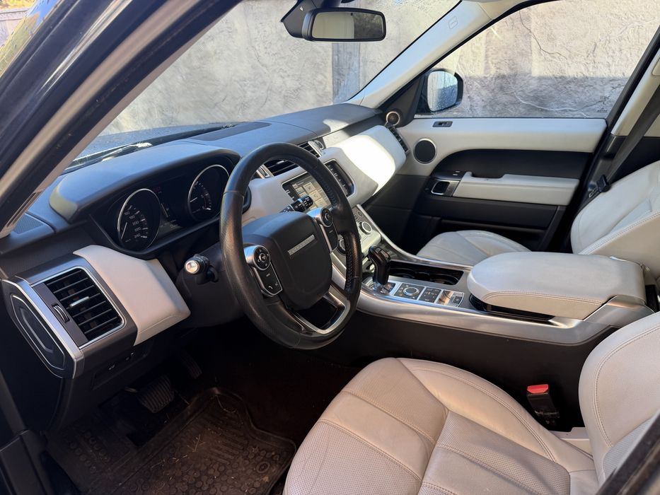 Range rover sport