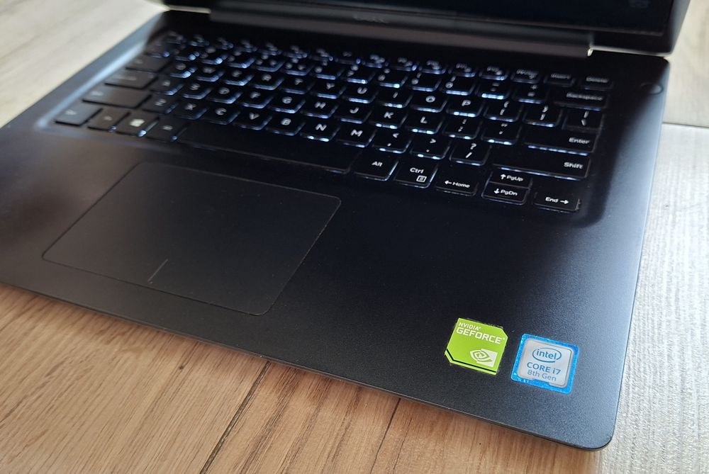 14' IPS Dell Vostro Core i7-8565U/16GB DDR4/NVIDIA MX130 2GB/256GB SSD