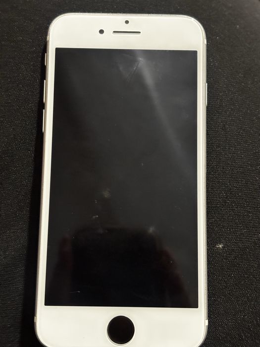 Iphone se2020 на 64гб