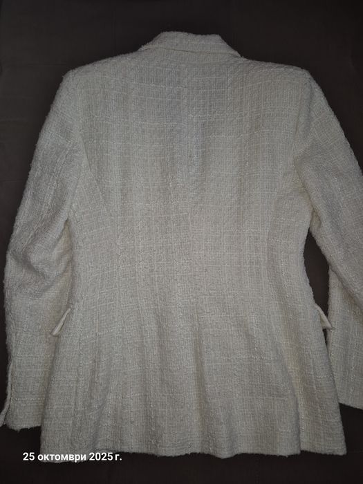 Сако от букле Zara