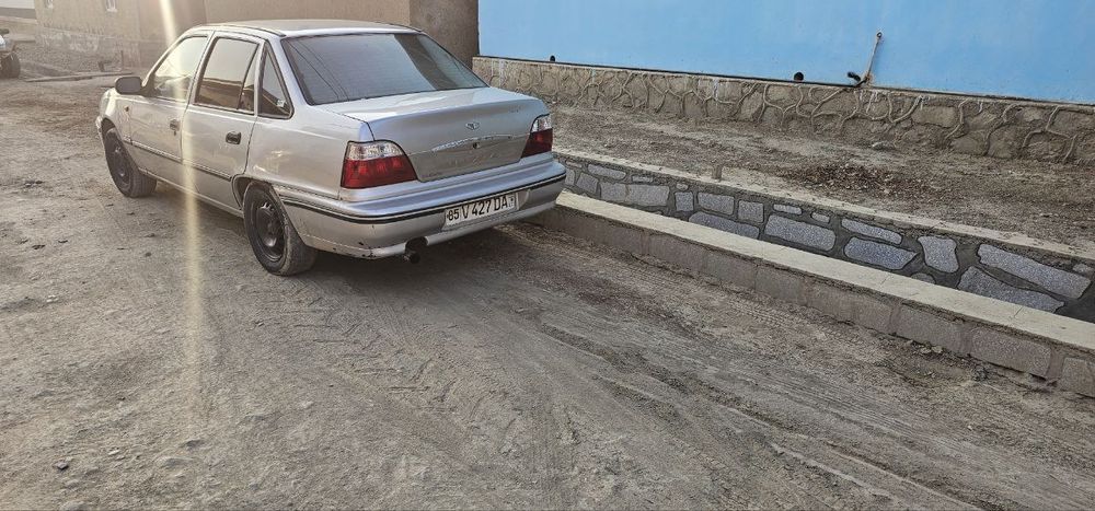 Нексия сонс идеялни 2003