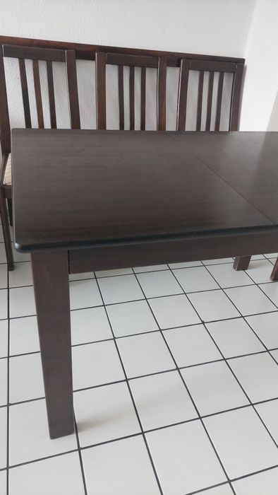 Трапезна маса с 4 стола