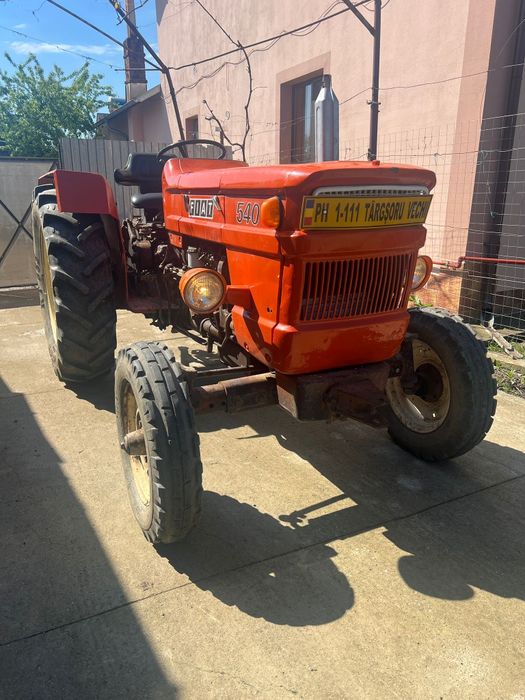Vand Tractor Fiat 540 - înmatriculat