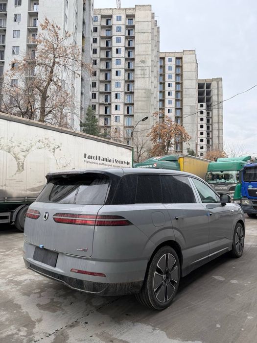 BYD Denza N8L E3 Flagship 2025 .