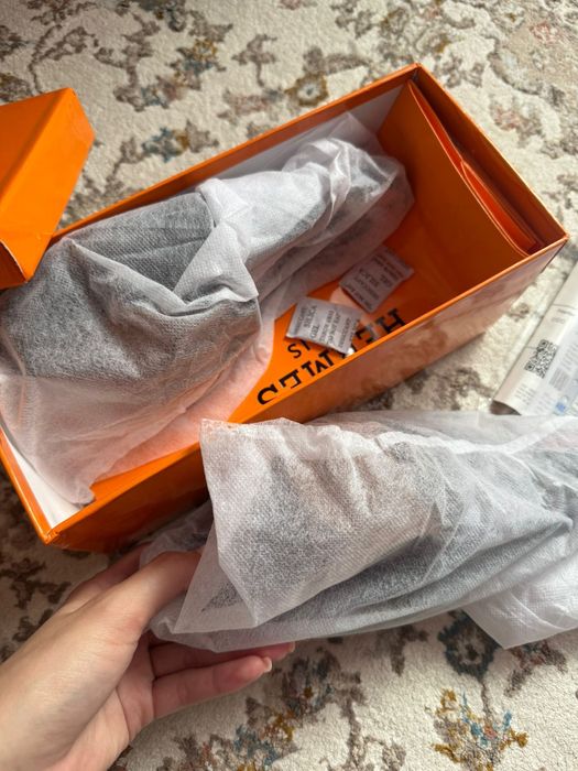 Продам мюли женские