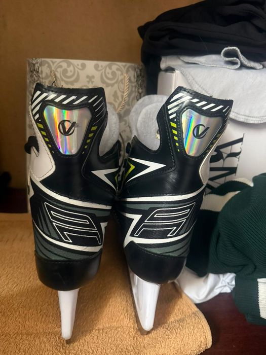 Коньки почти новый