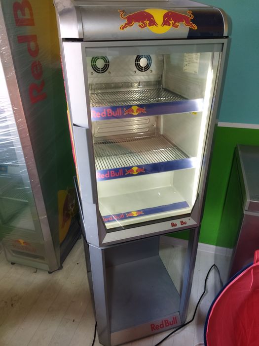 Холодильник Ред бул