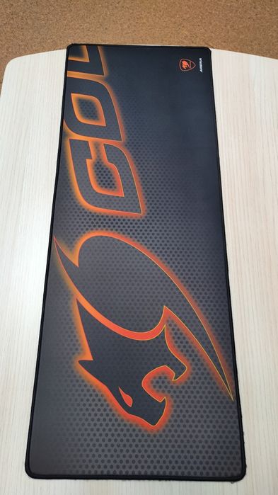 Гейминг подложка за мишка COUGAR Arena Black XL