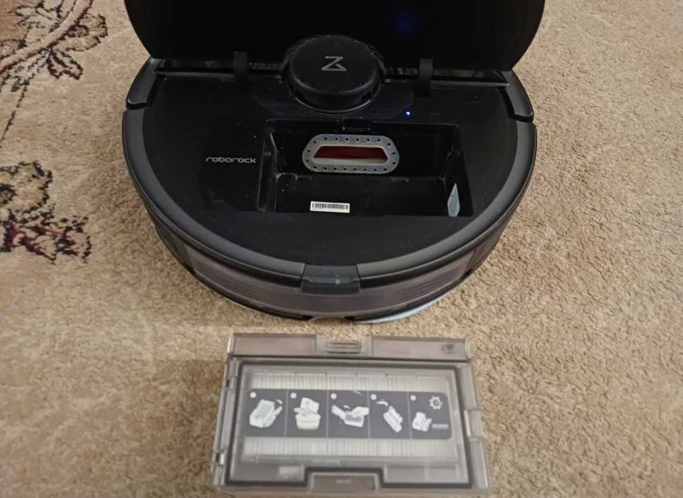 Электронный робот-пылесос