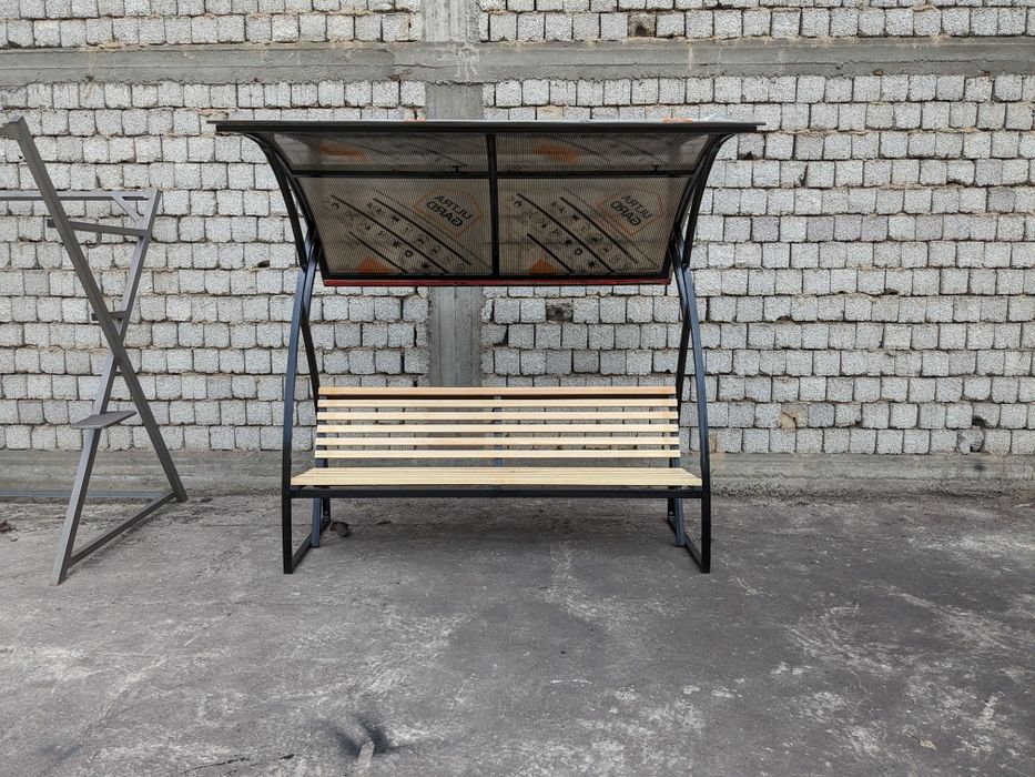 Скамейка с навесом, форма оплаты "Любая"