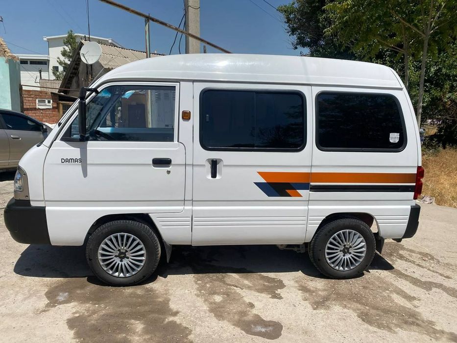 Damas srochna sotiladi. Yili 2020. Holati ideal