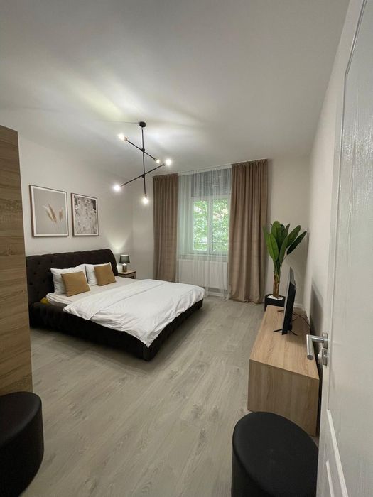 Apartament de închiriat – 3 camere, central, Str. Crasna, Satu Mare