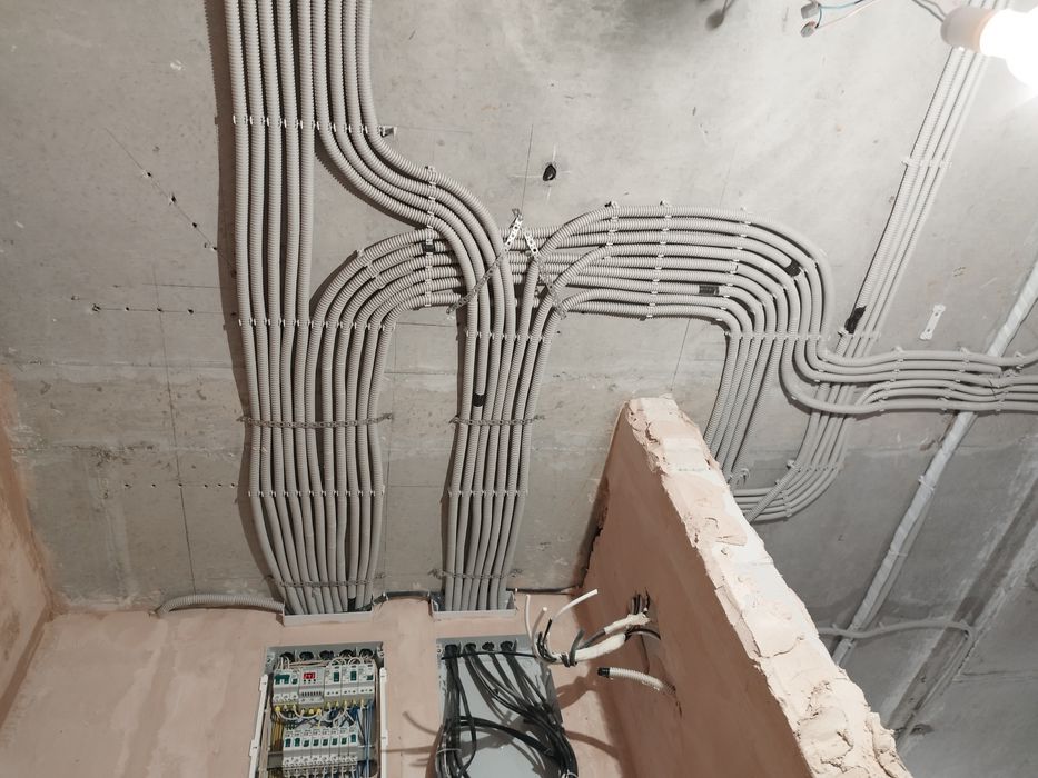 Электромонтаж ишлари киламиз