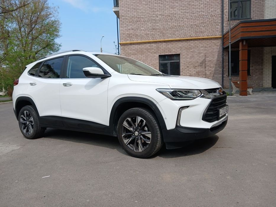 Tracker 2. Premier Plus.