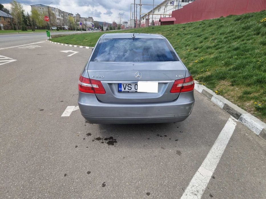 MERCEDES-BENZ E-Class 2010 — imagine 4