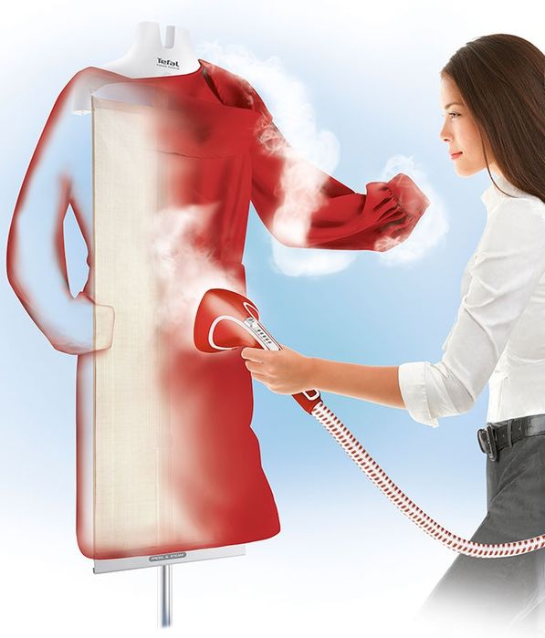 Продаётся Отпариватель от TEFAL IS8380.