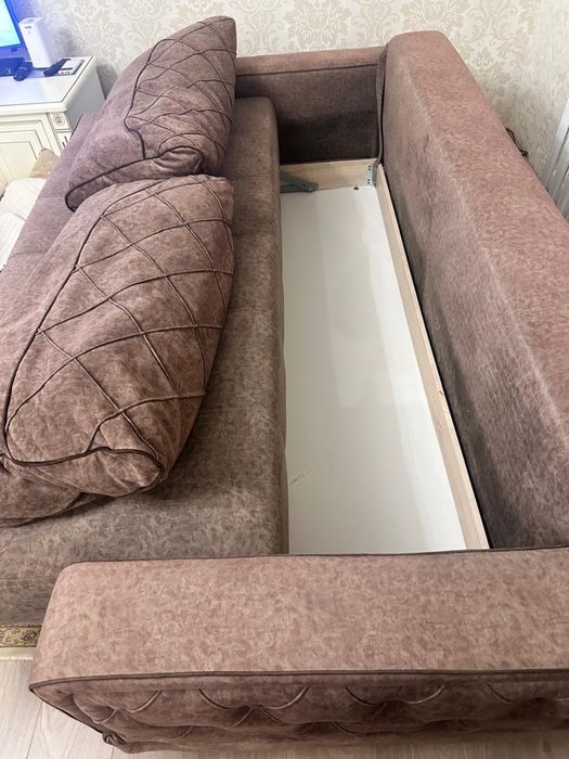 Продаю Диван! Качественный!