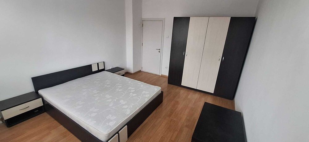 Тристаен апартамент под наем ж.к. Дружба 2