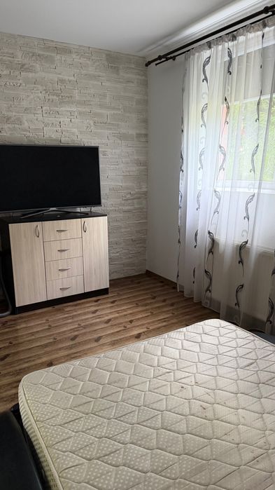 Inchiriez apartament in Turda