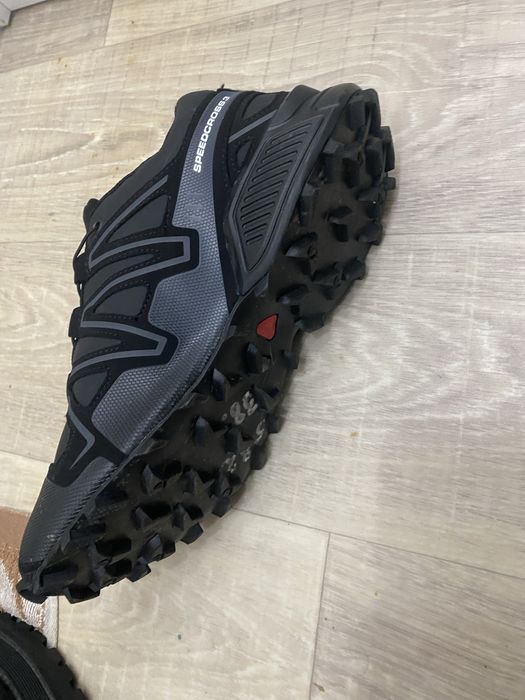 Зимние кроссовки