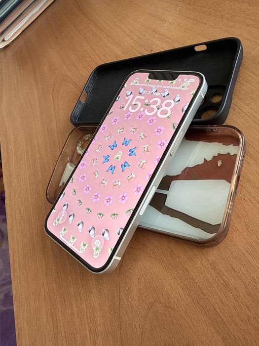 Продам айфон 13 на 128 гб