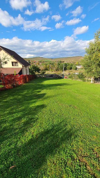 LIVEZENI, teren 1044 mp cu AUTORIZATIE constructie casa plus CABANA