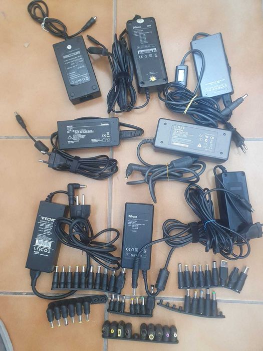 Incarcatoare si baterii de laptop SH