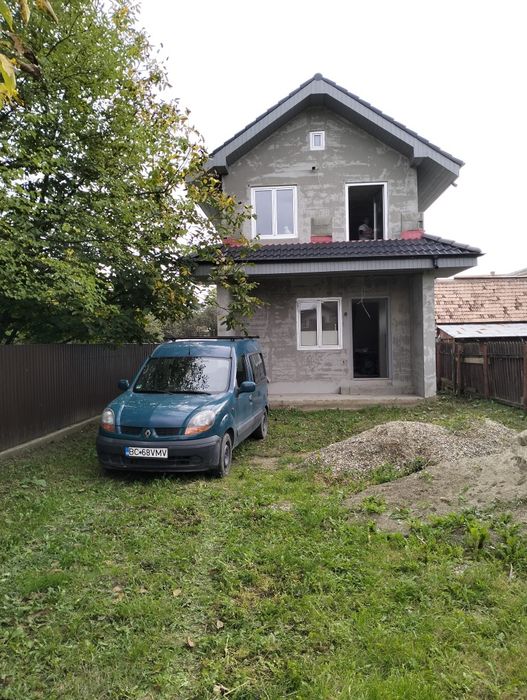 Garduri Case Apartamente renovări amenajări constructii