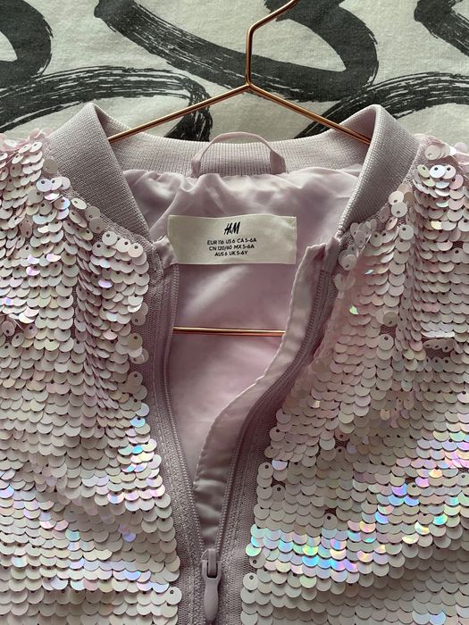 Лилав детски суичър с пайети 116 HM