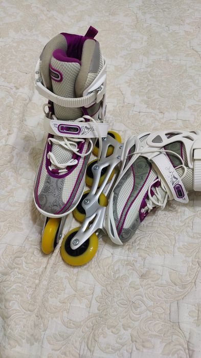 Продам ролики женские Reaction