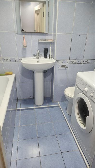 Продаются 2х комнатная квартира на 1 этаже балкон 2×6 Чиланзар 5