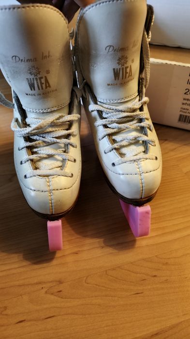 Коньки детские для фигурного катания