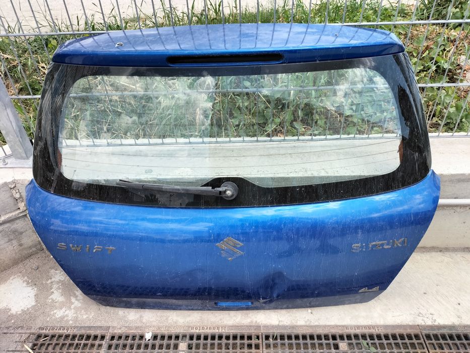 Задно стъкло - стъкло багажник Suzuki Swift / Сузуки Суифт 2006г.