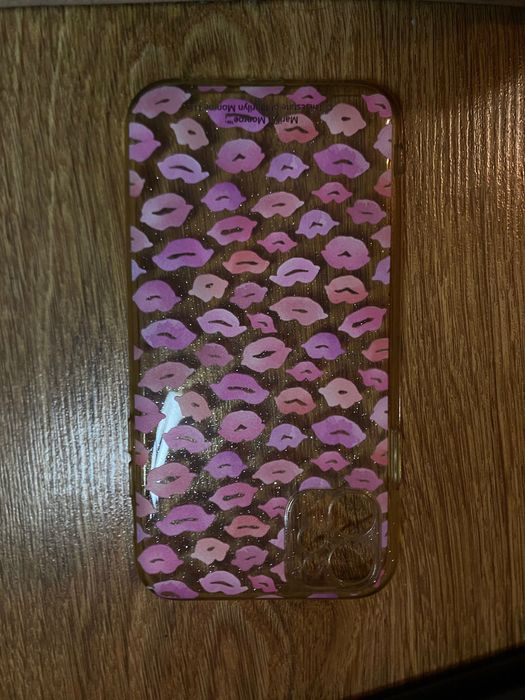 Калъфи за iPhone 11