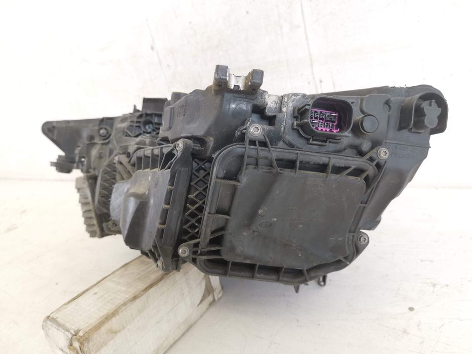 Фар Дясно Лед Матрикс Лъч Ауди А6 С8 / Audi A6 C8 Оригинален Авариран