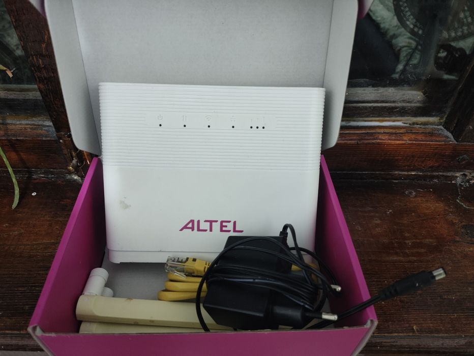 Продам роутер Алтел