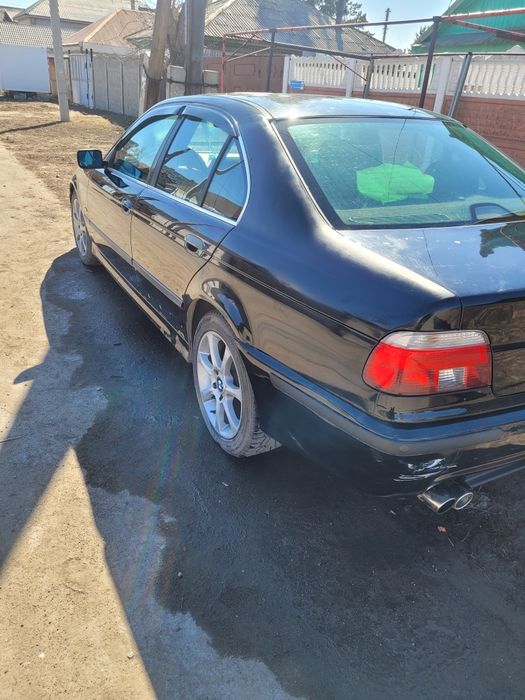 Продам БМВ 520 е39