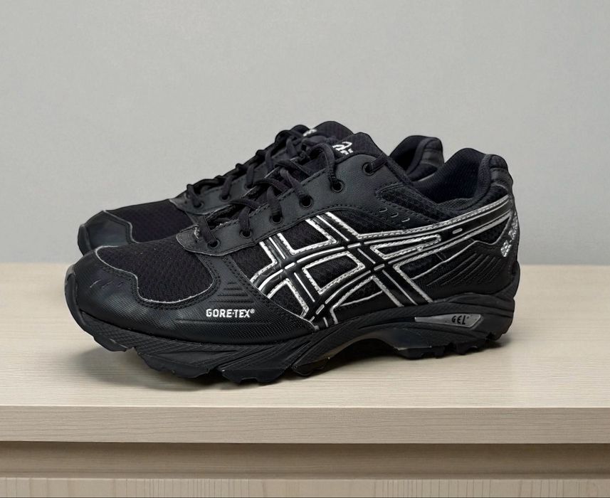 Asics Gel-Trail Lahar Gore-Tex  (42) 26.5см. Маратонки
