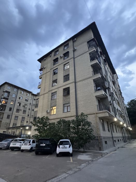 Квартира на Махтумкули с новым ремонтом