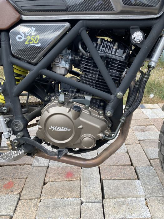 Продам мотоцикл Minsk SCR250