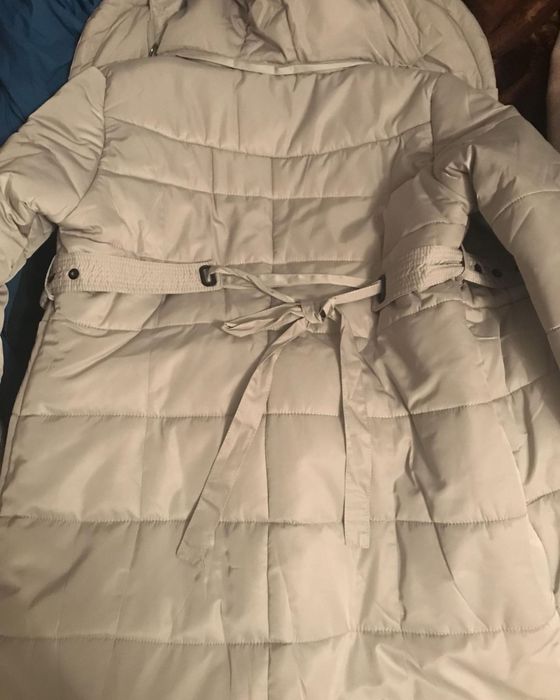 Куртка женская срочно