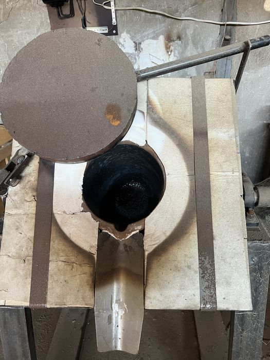 Пещ за цветни метали, пещите са две