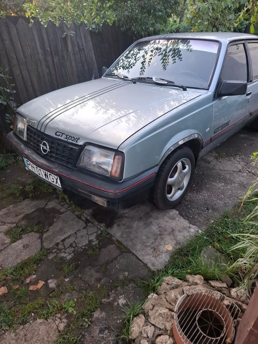 Opel Ascona C GT Sport (1986) – un Youngtimer veritabil --> Oldtimer